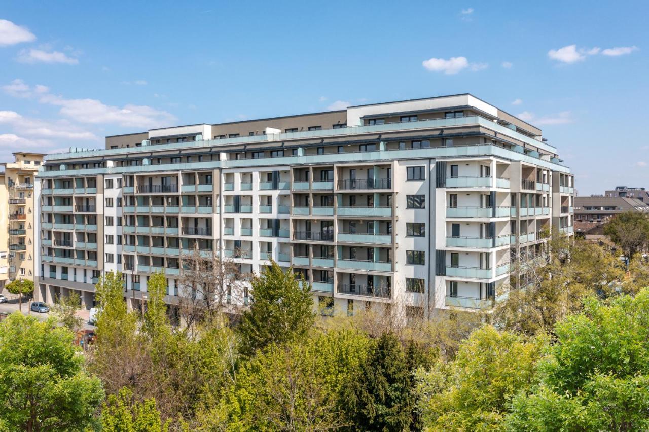 Apartment Westside By Urbanrent
