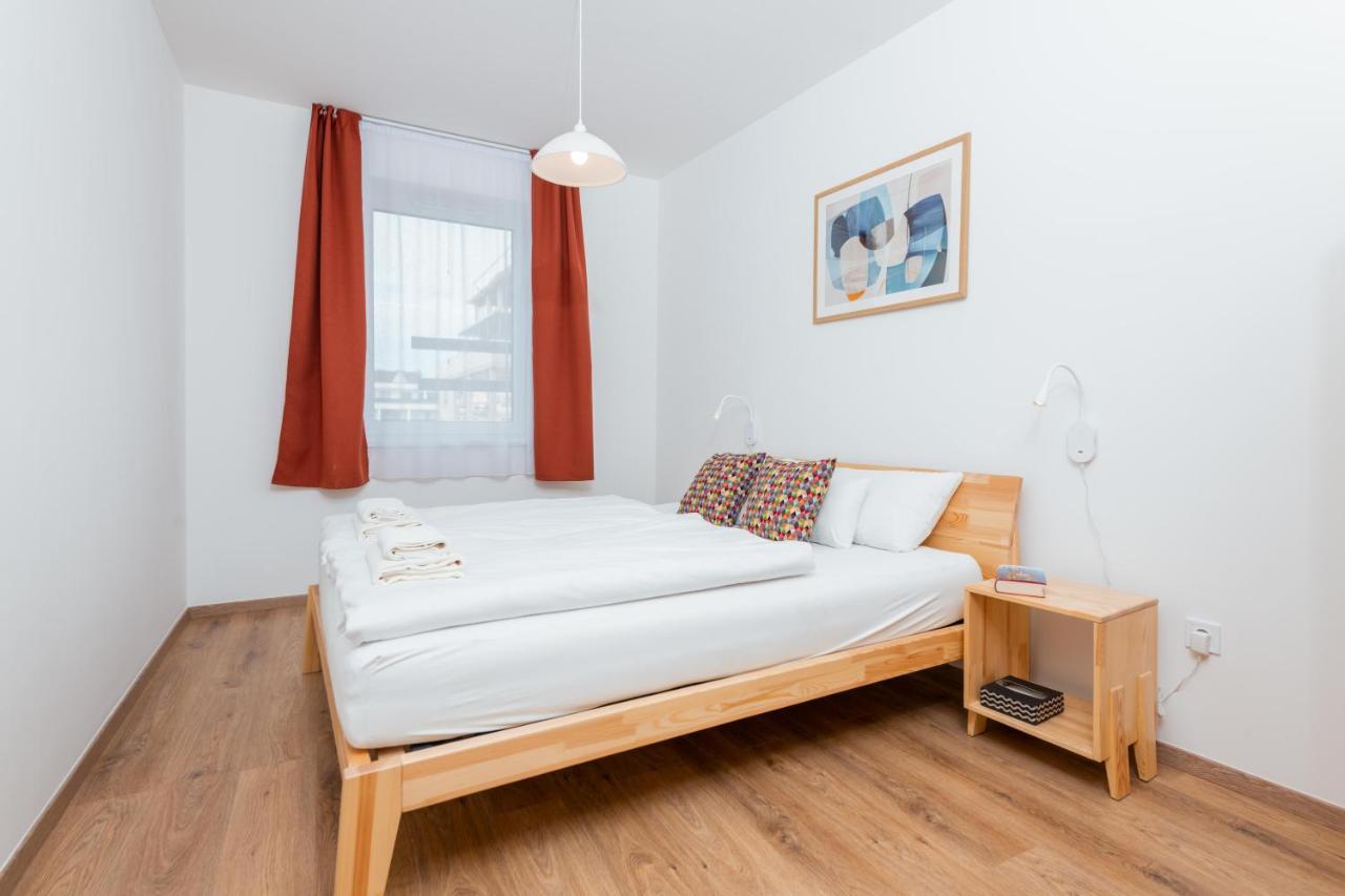 Westside By Urbanrent Apartment Budapest