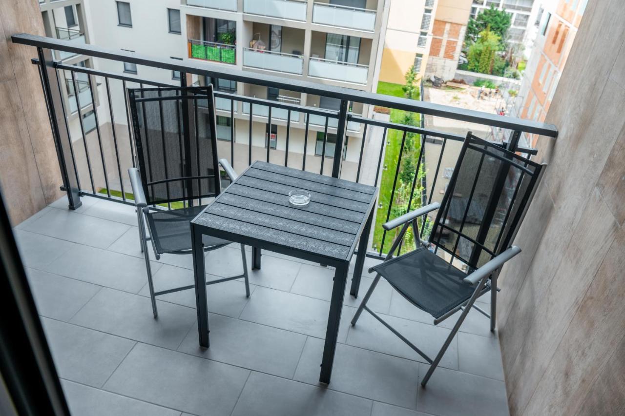 Westside By Urbanrent Apartment *